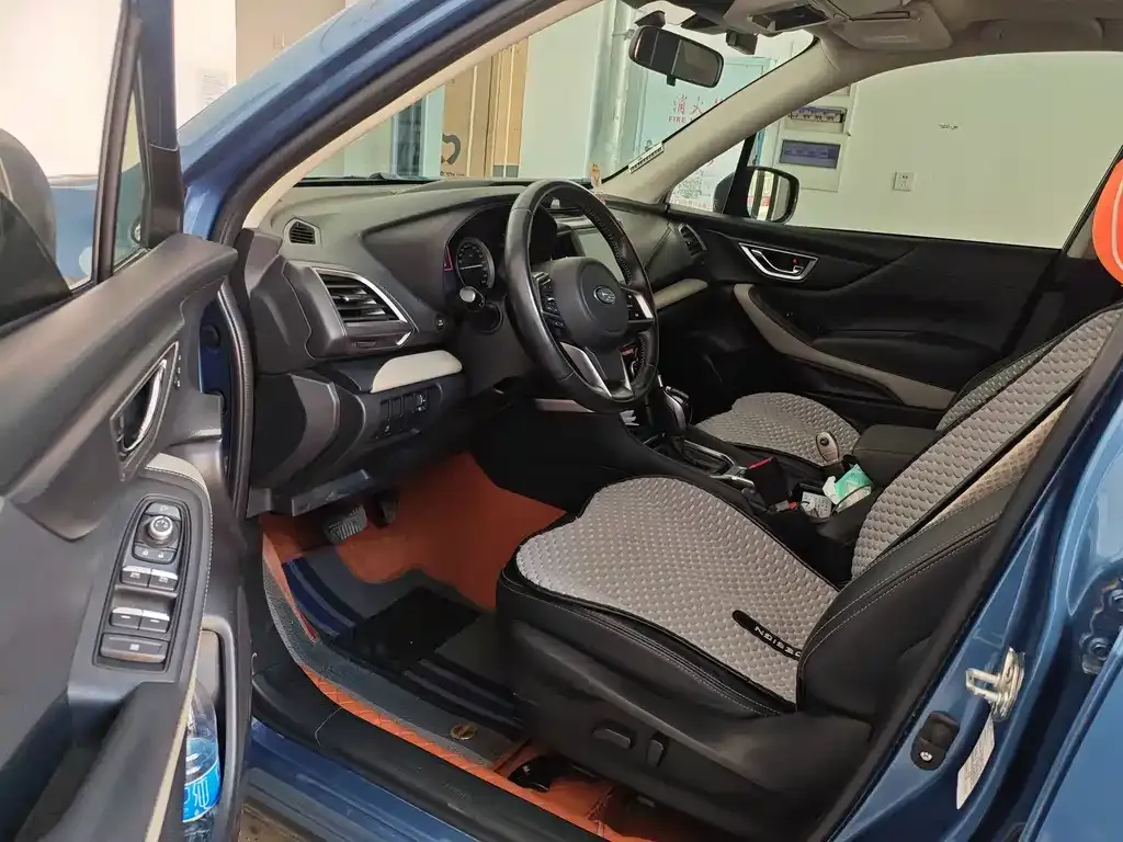 Subaru Forester 2022 из CN, фото 8