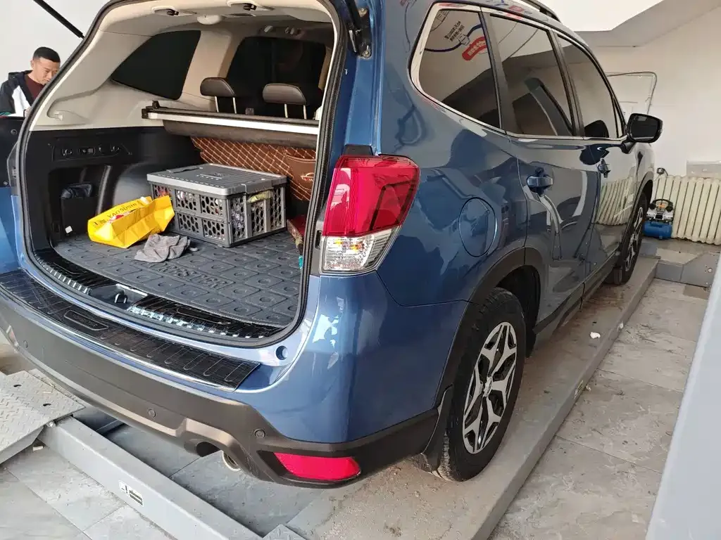 Subaru Forester 2022 из CN, фото 5