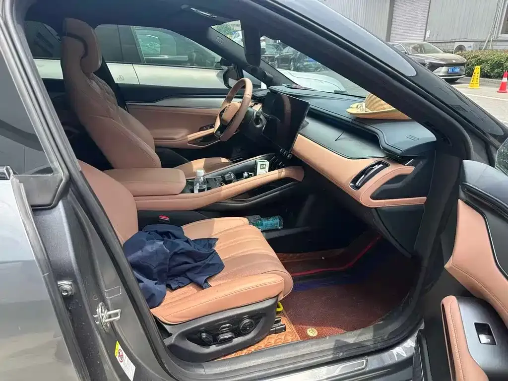 BYD L EV 2024 из CN, фото 10