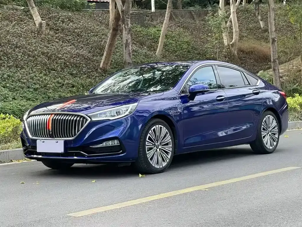 Hongqi H5 — фото 1
