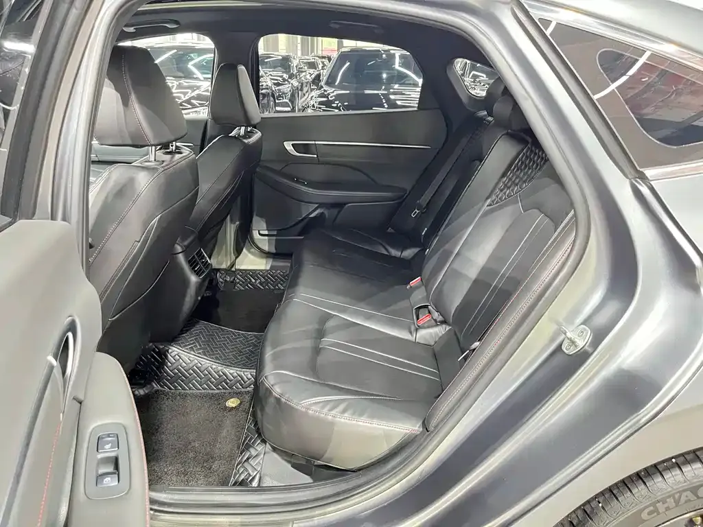Hyundai Sonata — фото 4