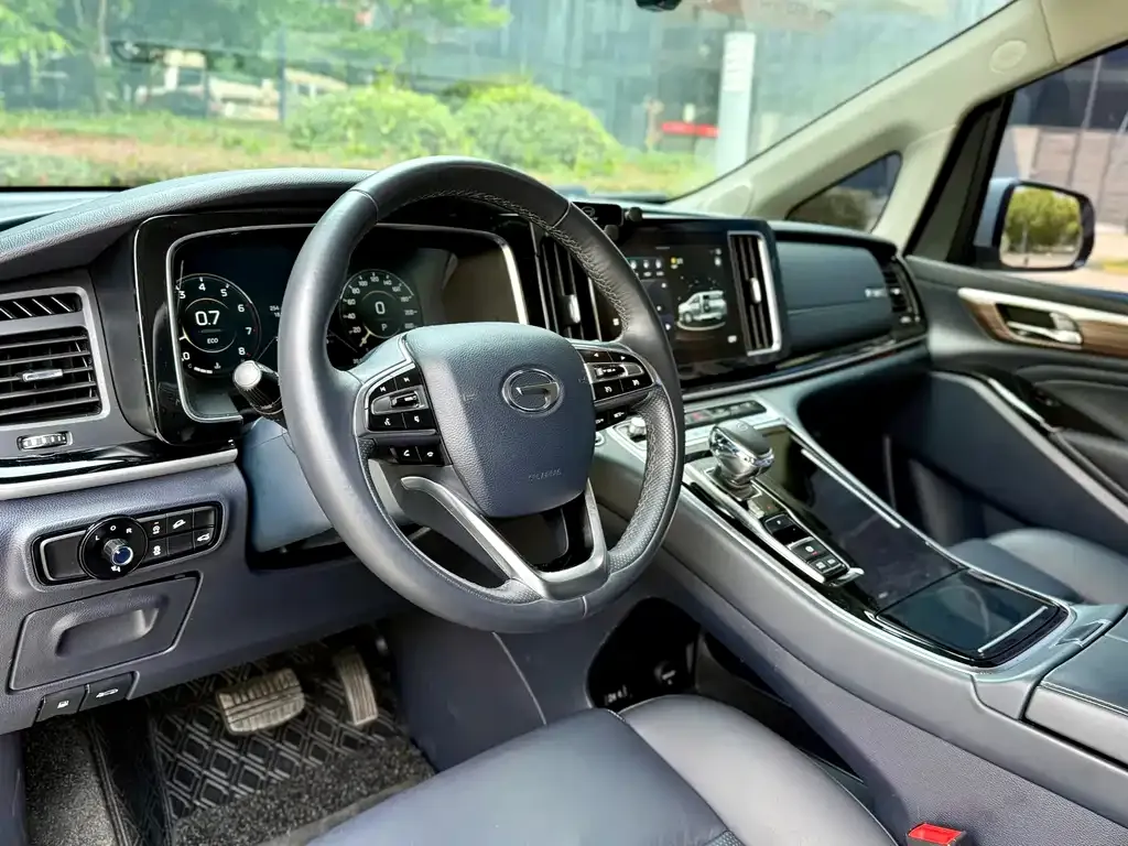 GAC Motor Trumpchi M8 — фото 5