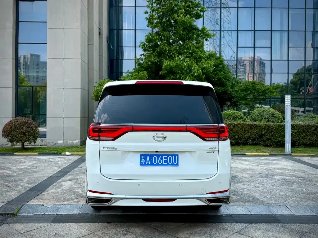 GAC Motor Trumpchi M8 — фото 8