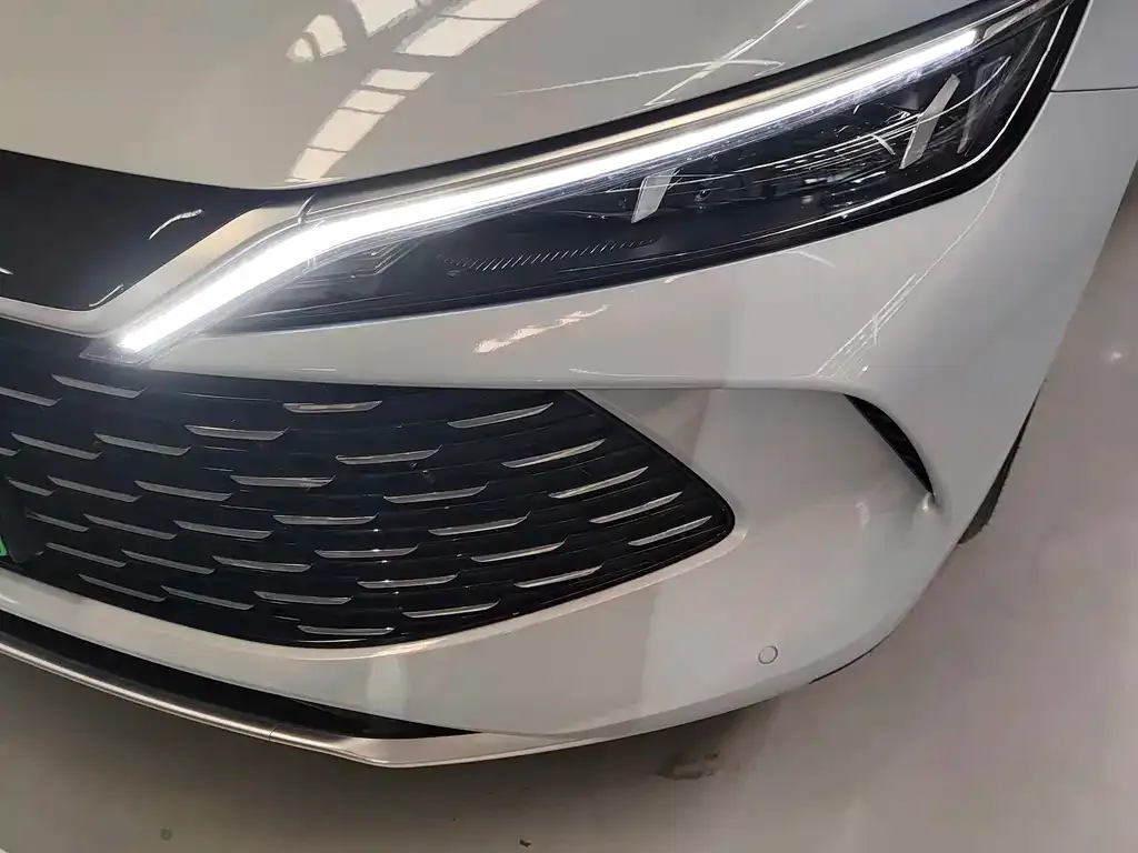 BYD Qin L — фото 10