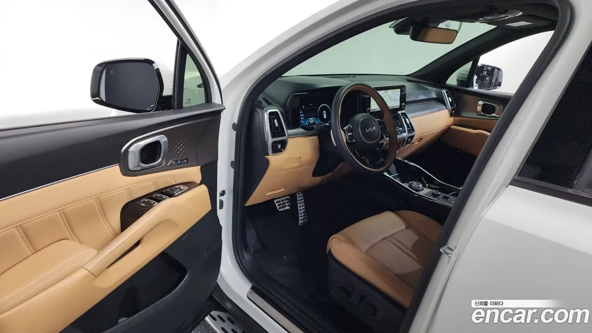 Kia Sorento — фото 6