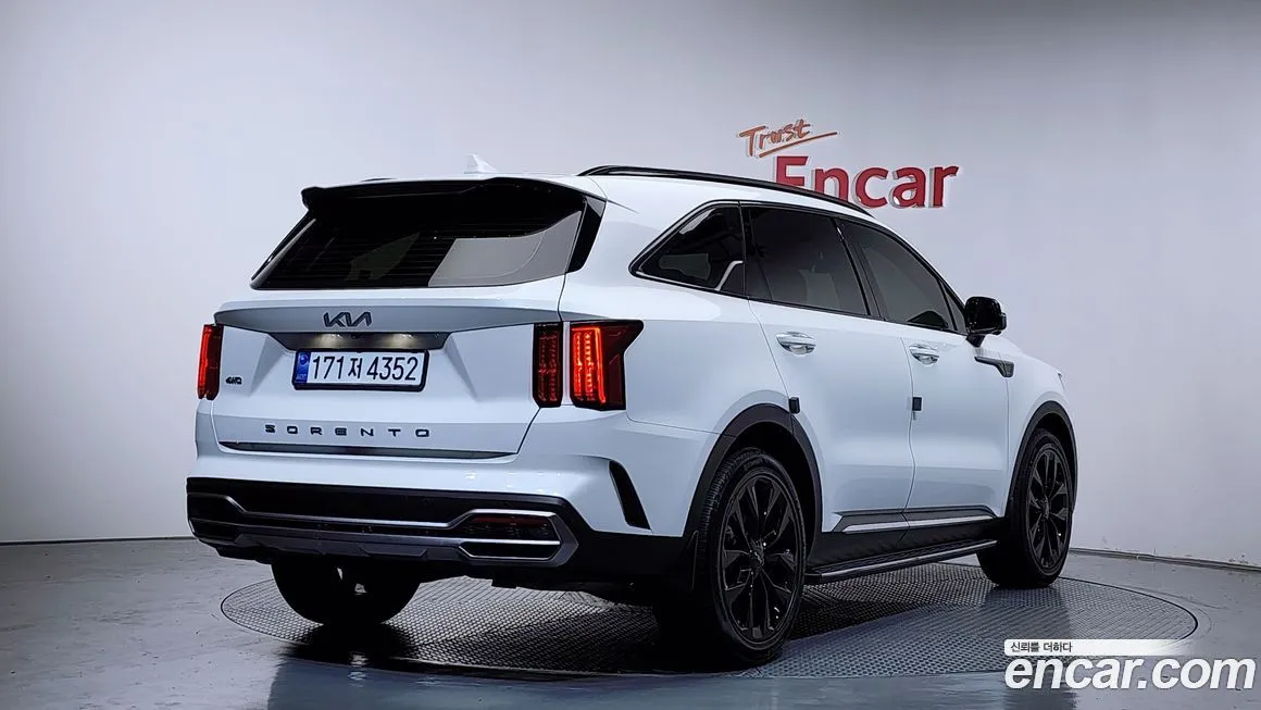 Kia Sorento — фото 8