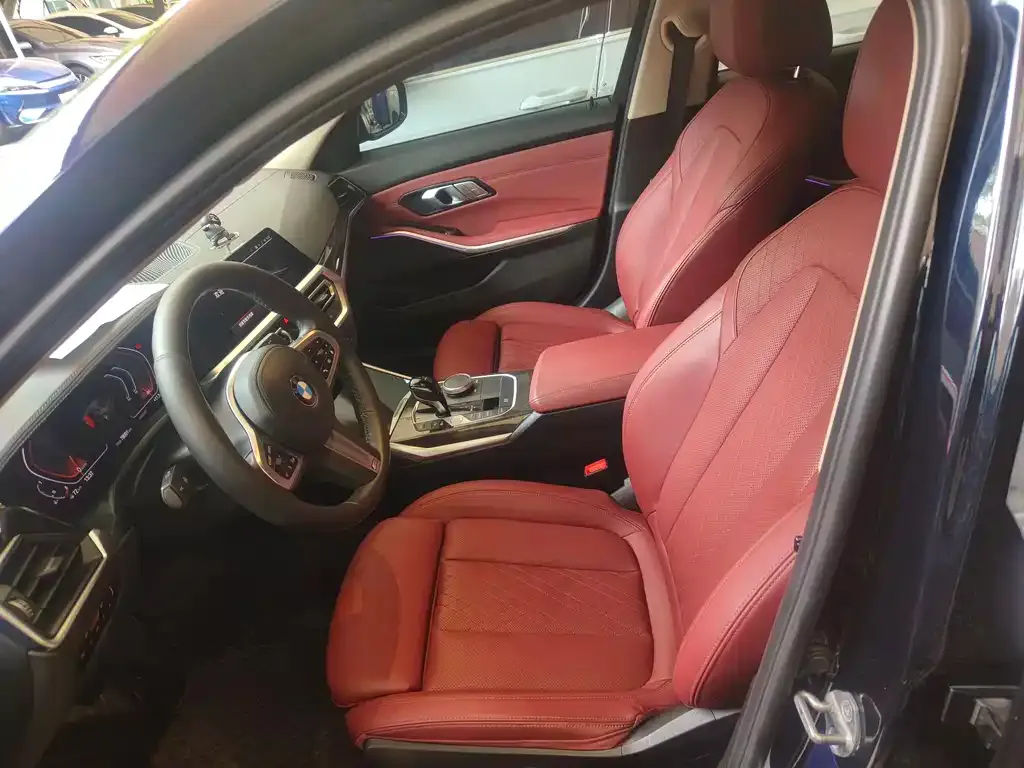 BMW 3 Series 2022 из CN, фото 4