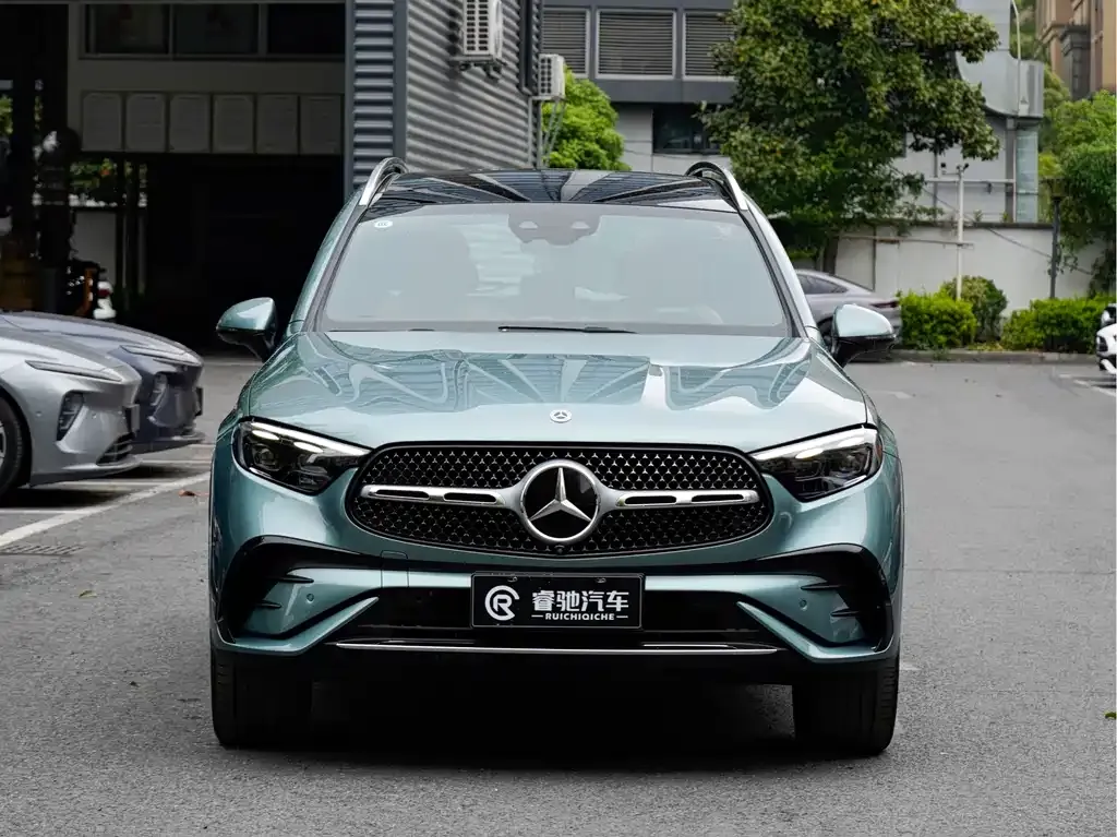 Mercedes-Benz GLC — фото 7