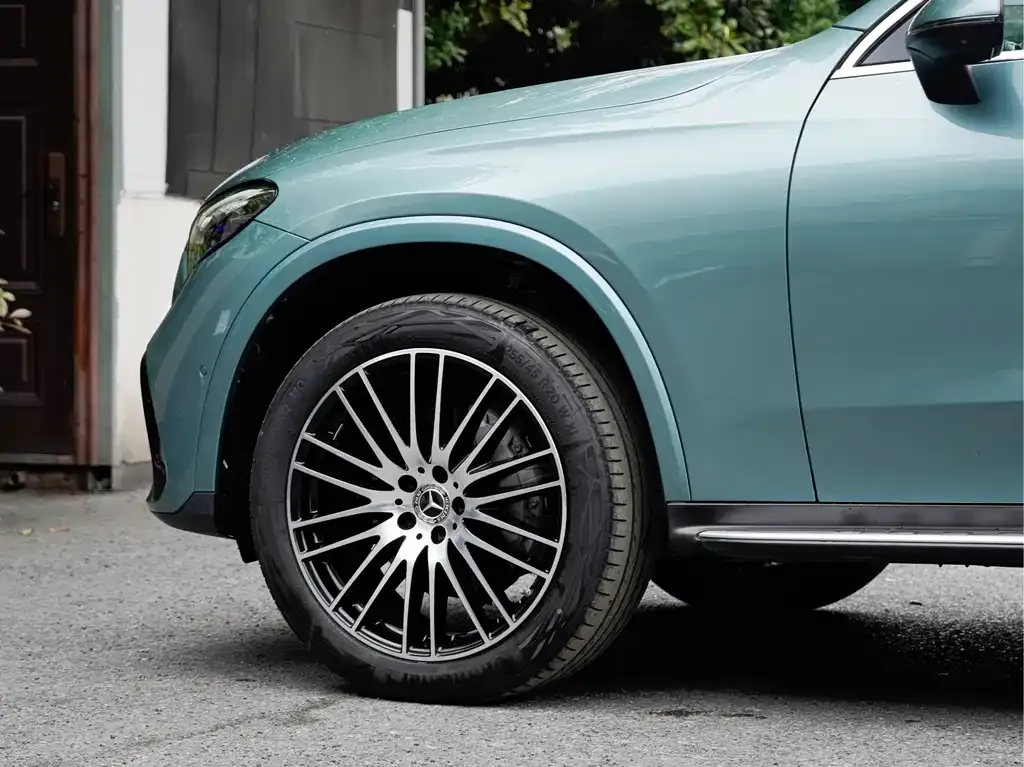 Mercedes-Benz GLC — фото 2