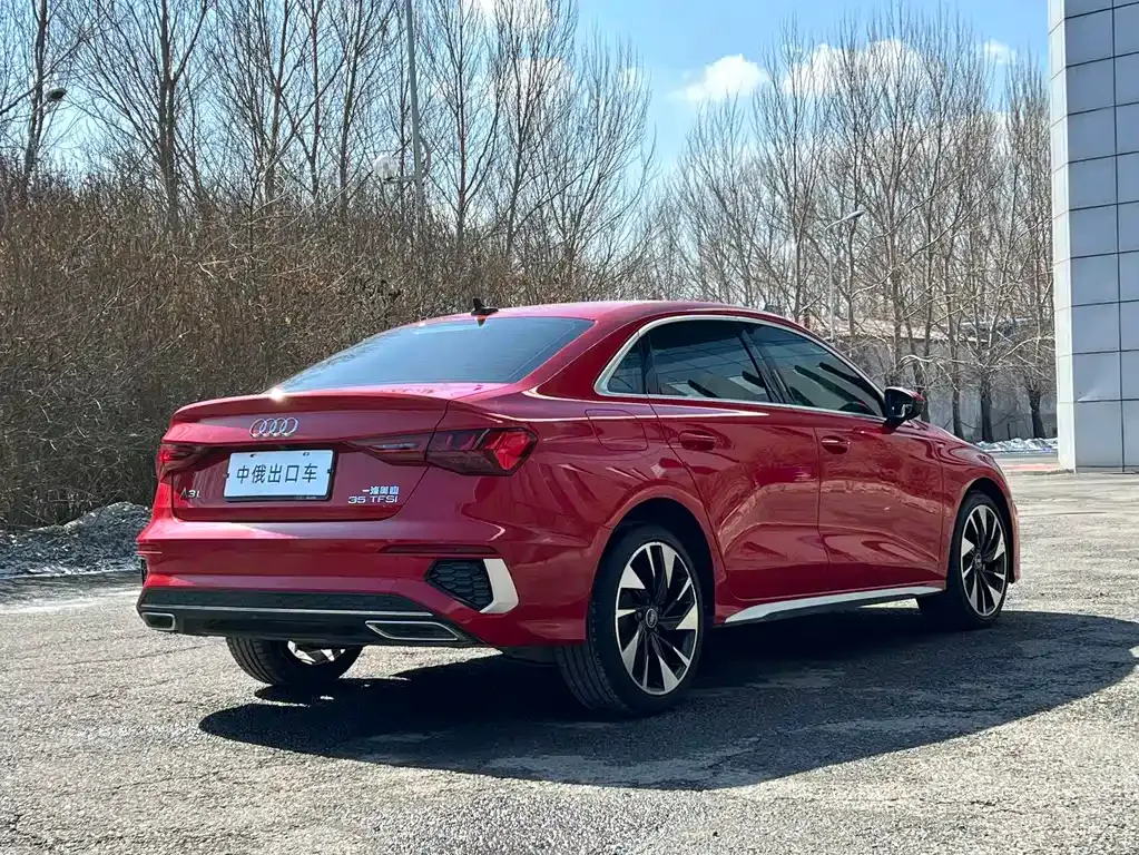 Audi A3 — фото 2