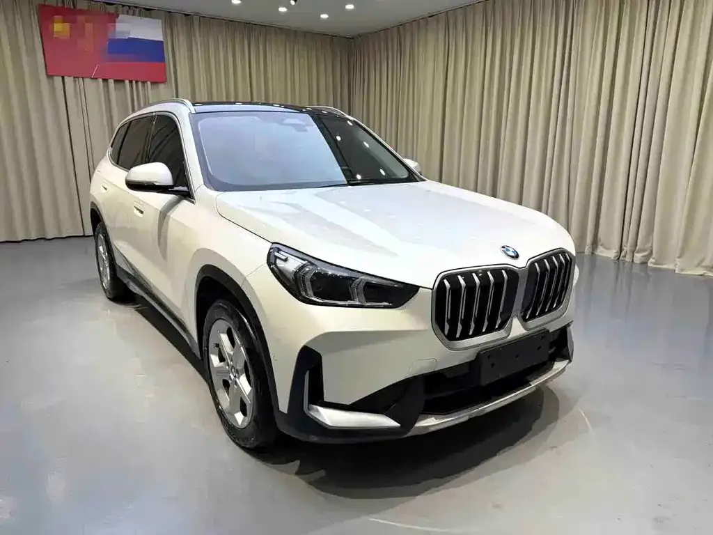 BMW X1 — фото 4