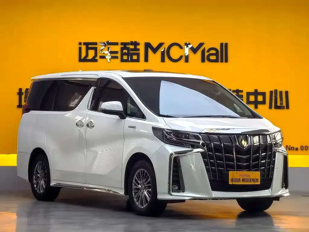 Toyota Alphard — фото 8