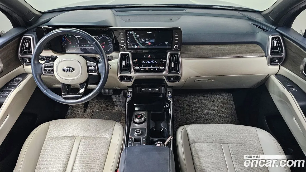 Kia Sorento — фото 7