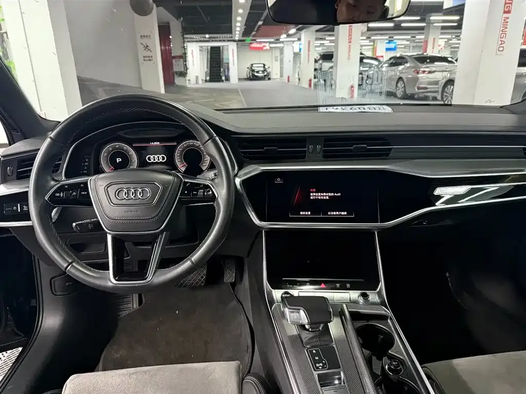 Audi A6L — фото 9