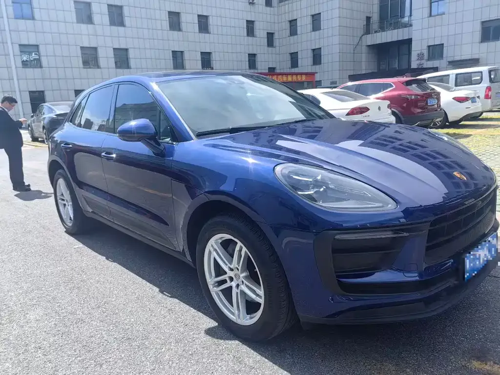Porsche Macan — фото 7