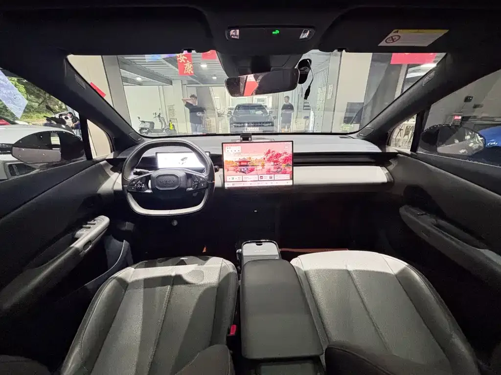 Lynk & Co Z20 2025 из CN, фото 7