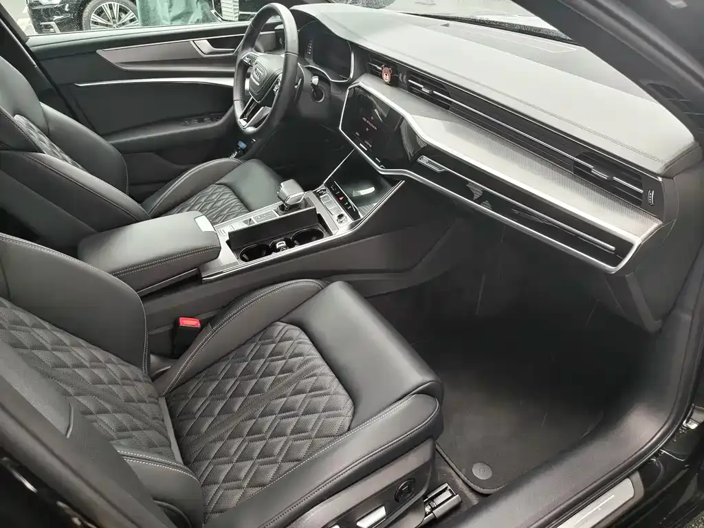 Audi A6L — фото 3