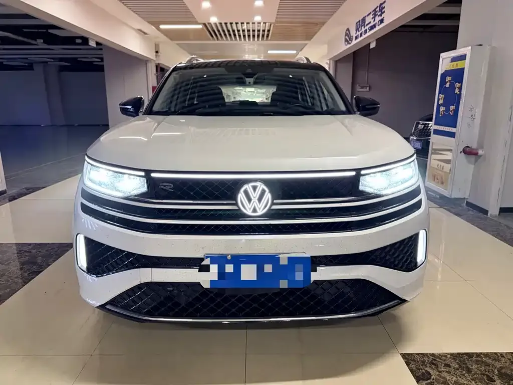 Volkswagen Tavendor 2023 из CN, фото 8