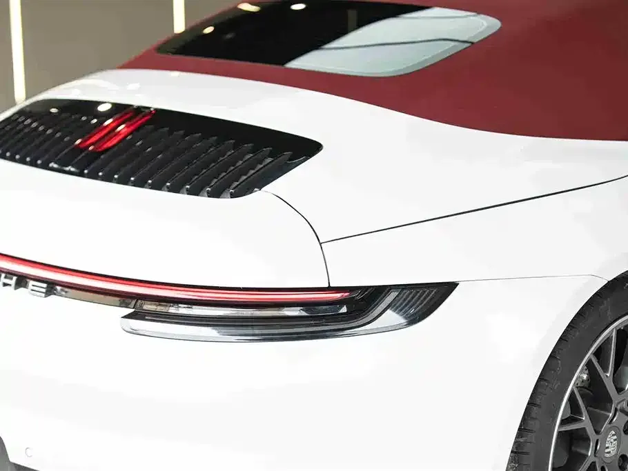 Porsche 911 — фото 6