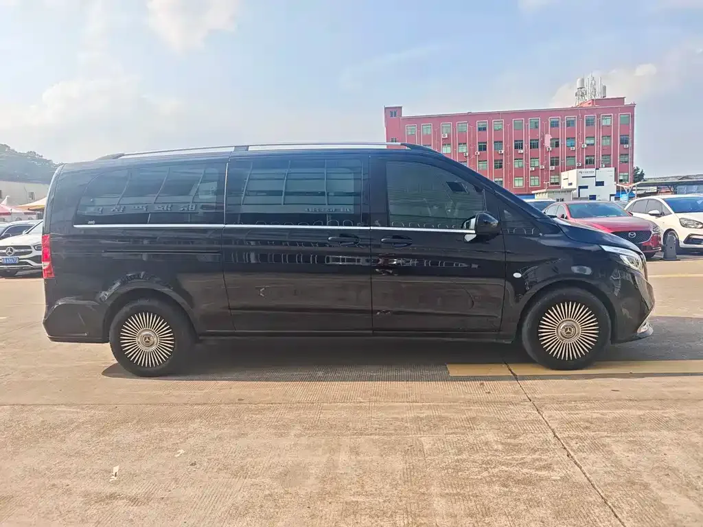 Mercedes-Benz Vito — фото 10