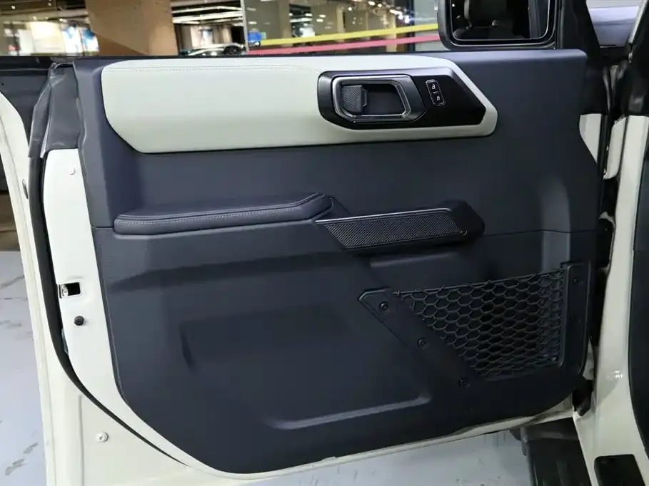 Ford Bronco 2024 из CN, фото 5