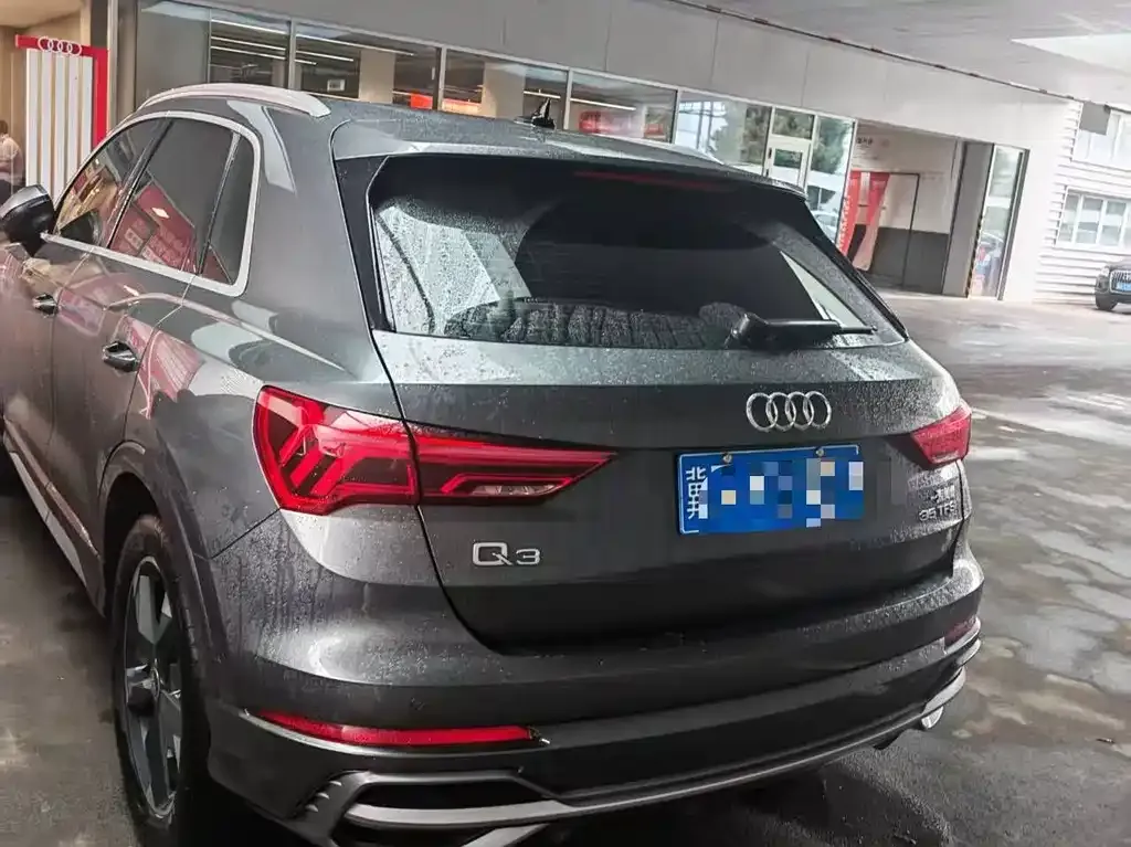 Audi Q3 2023 из CN, фото 6