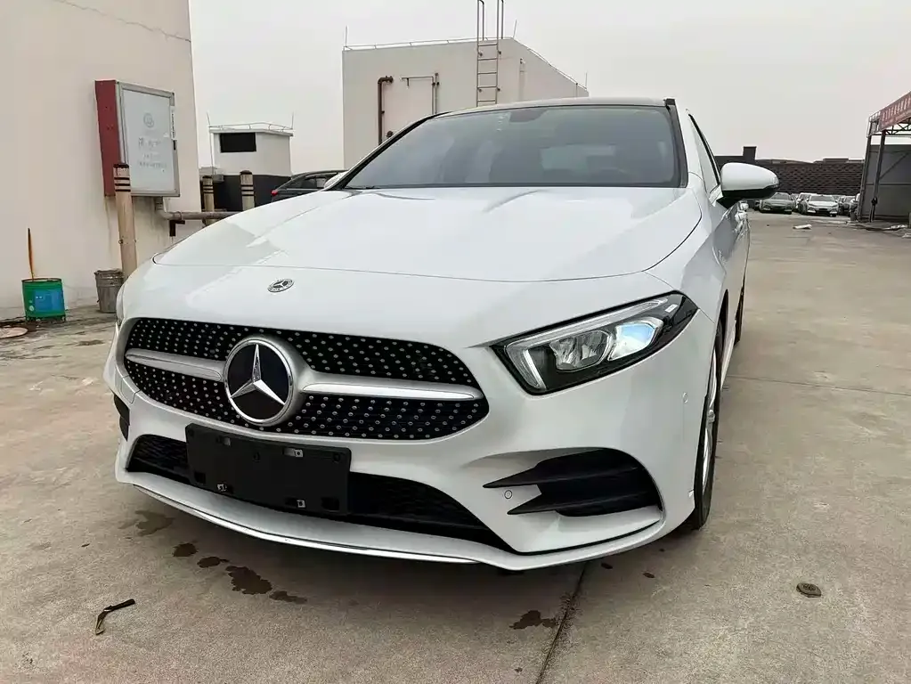 Mercedes-Benz A-Class — фото 1