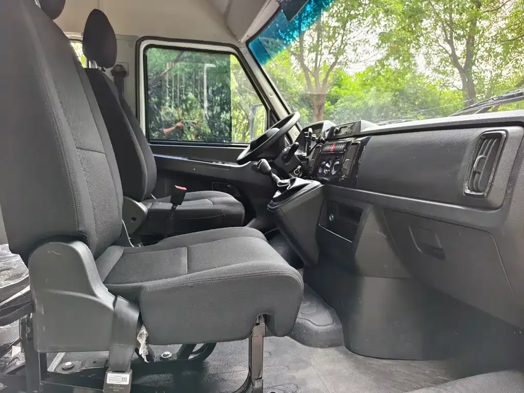 IVECO Daily 2024 из CN, фото 3