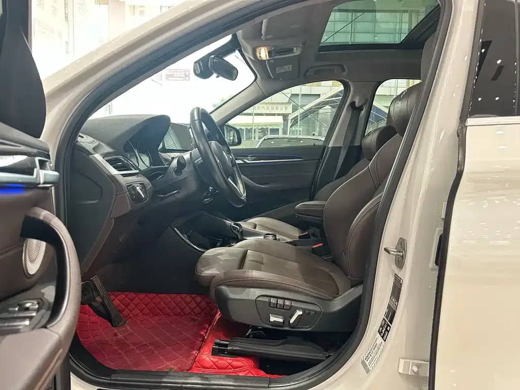 BMW X1 2022 из CN, фото 4