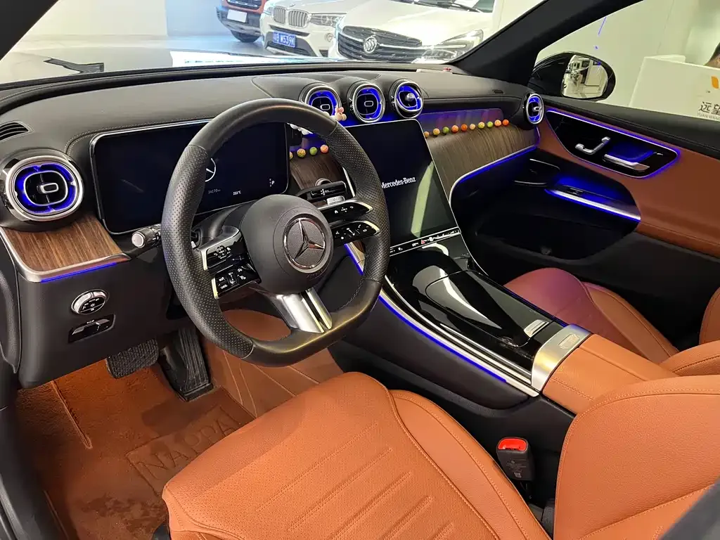 Mercedes-Benz GLC 2024 из CN, фото 3