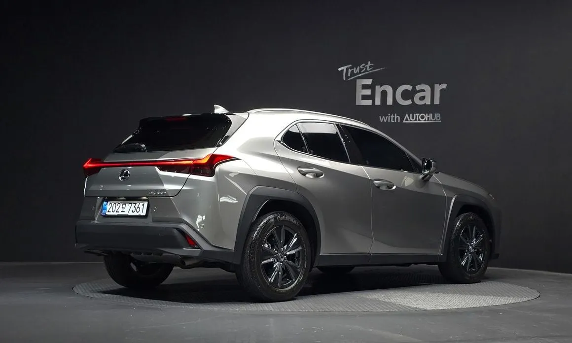 Lexus UX 2026 из KR, фото 6