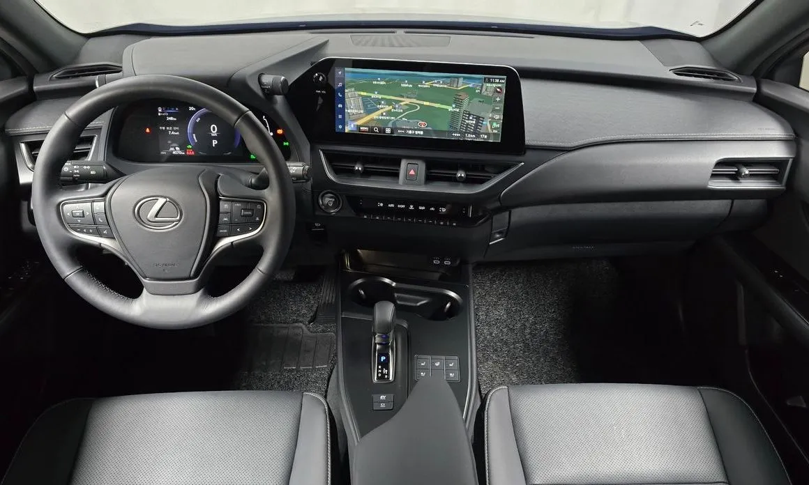 Lexus UX 2026 из KR, фото 8