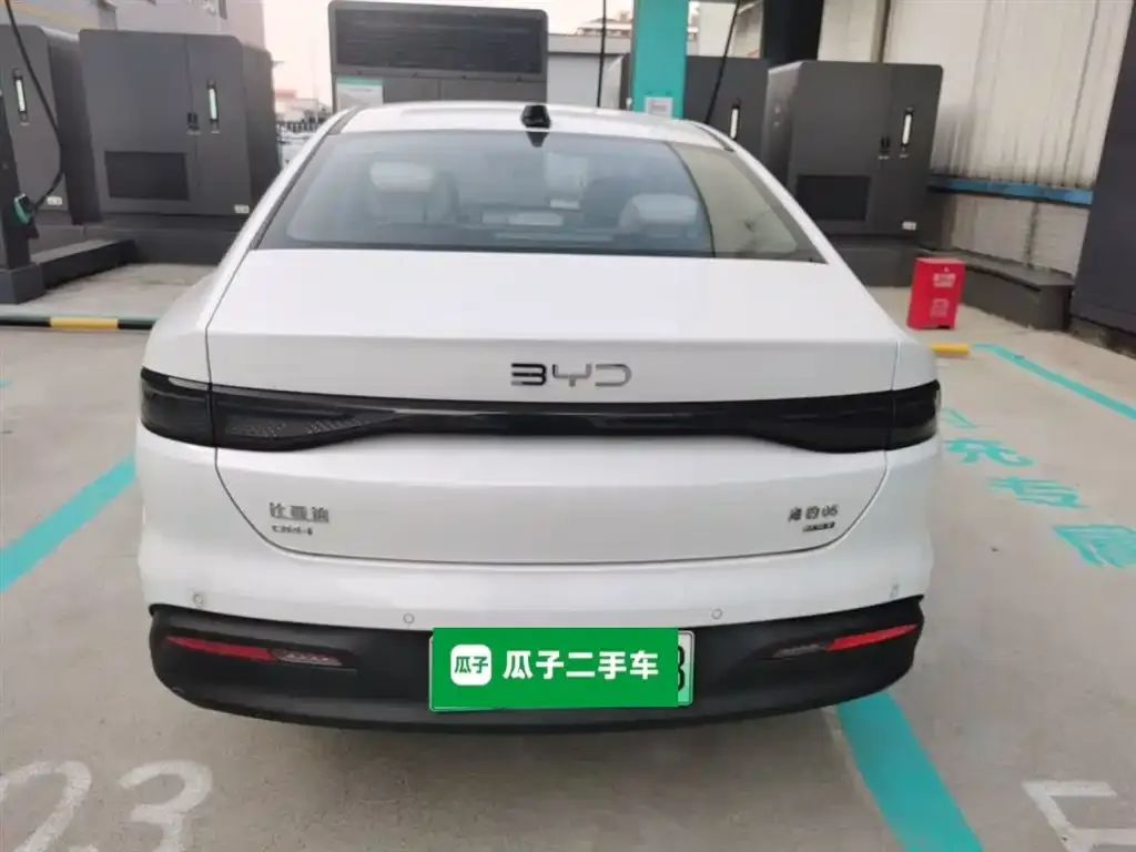 BYD Seal 05 DM-i 2025 из CN, фото 2