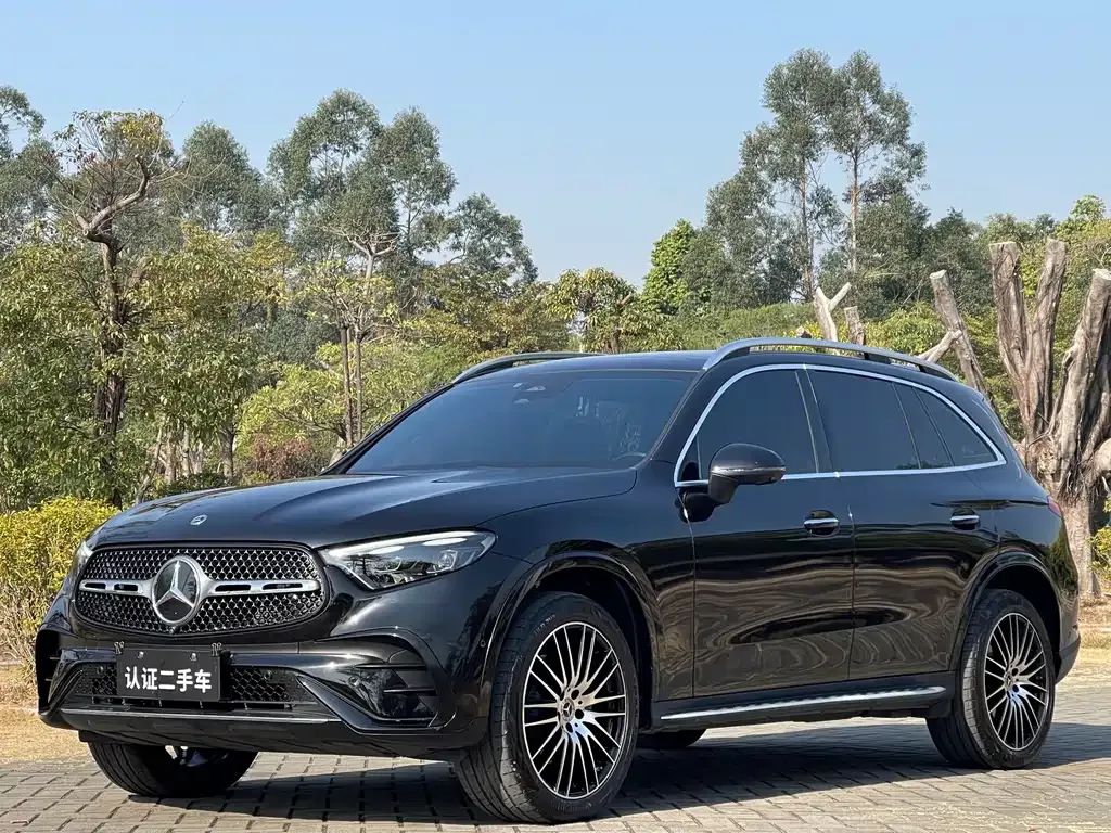 Mercedes-Benz GLC — фото 1