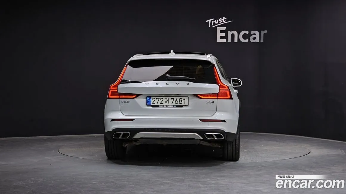 Volvo V60 2021 из KR, фото 2