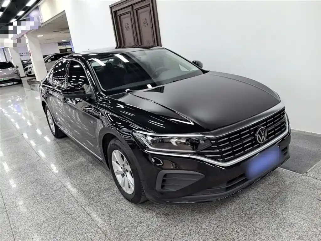 Volkswagen Passat — фото 7