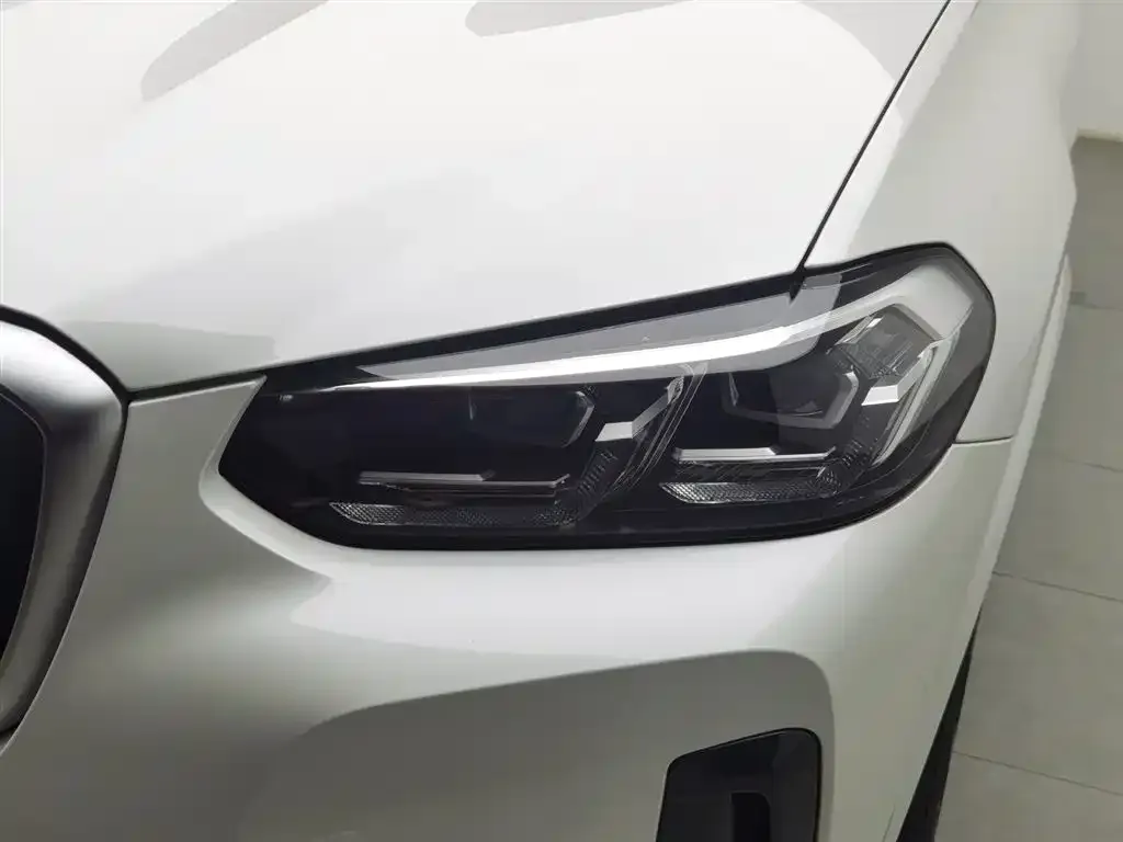 BMW X3 2024 из CN, фото 2