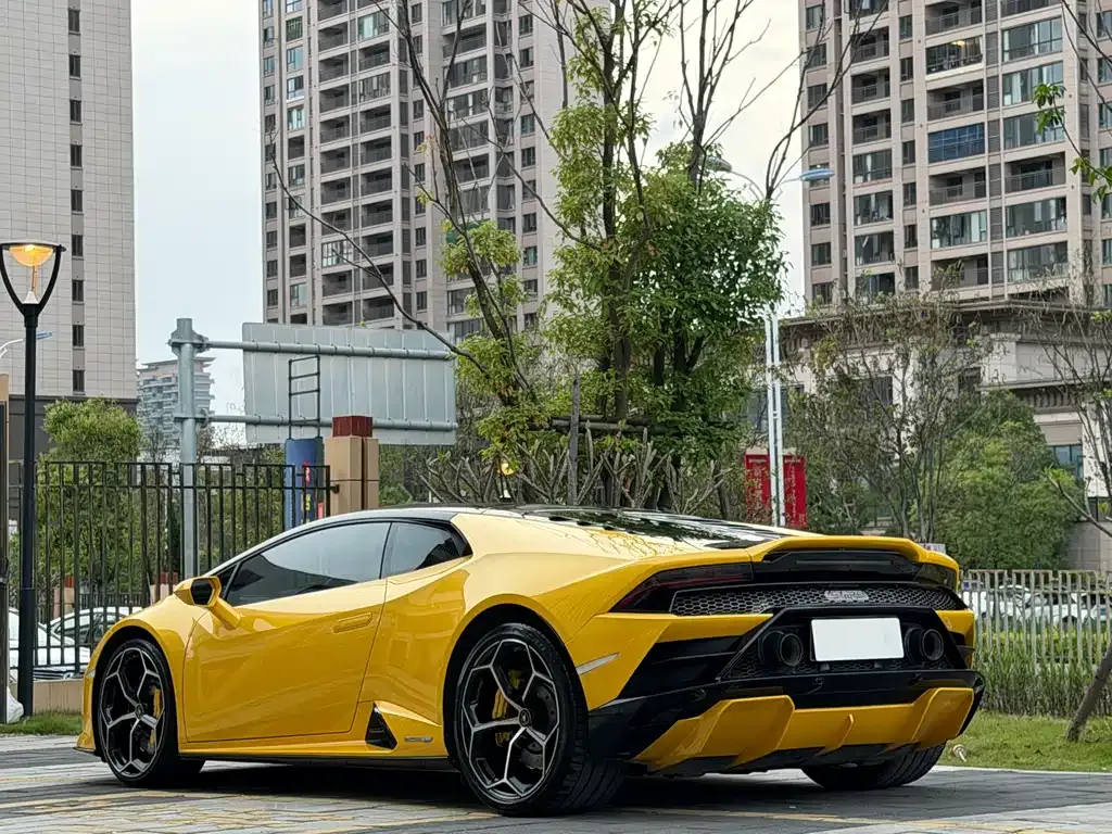 Lamborghini Huracan 2021 из CN, фото 9