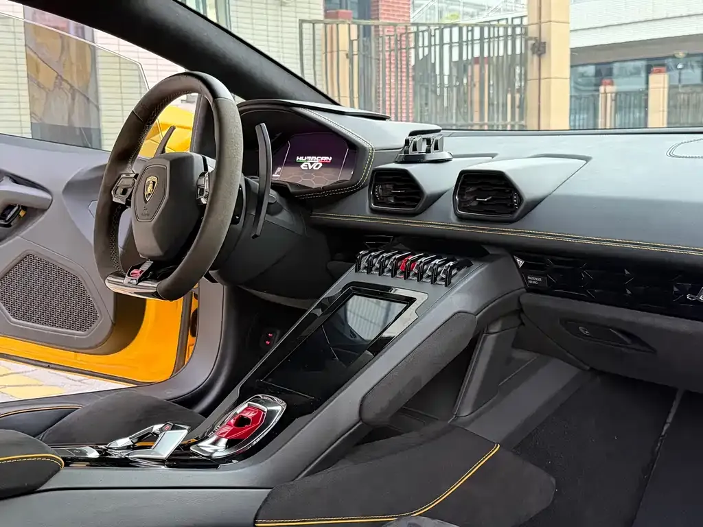 Lamborghini Huracan 2021 из CN, фото 6