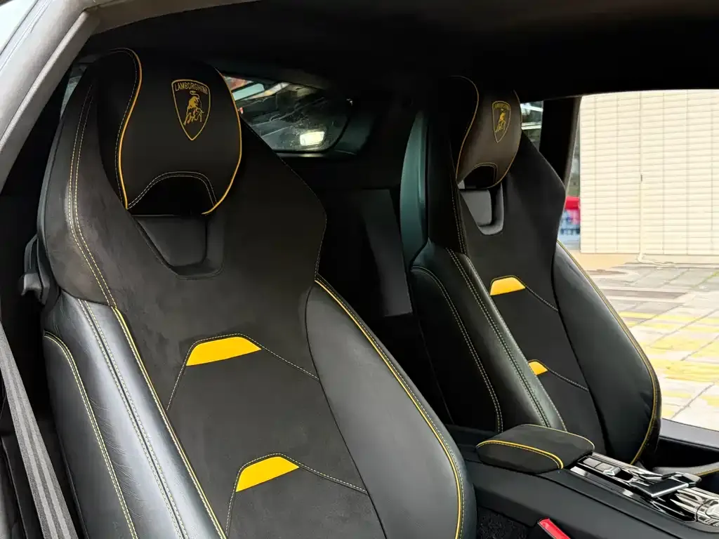 Lamborghini Huracan 2021 из CN, фото 3