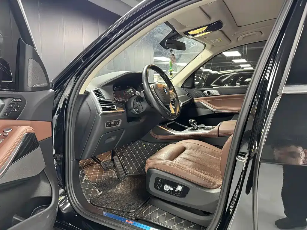 BMW X7 2022 из CN, фото 5