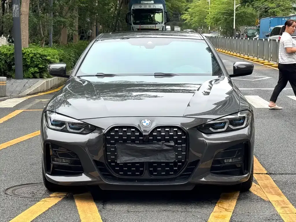 BMW 4 Series 2023 из CN, фото 10