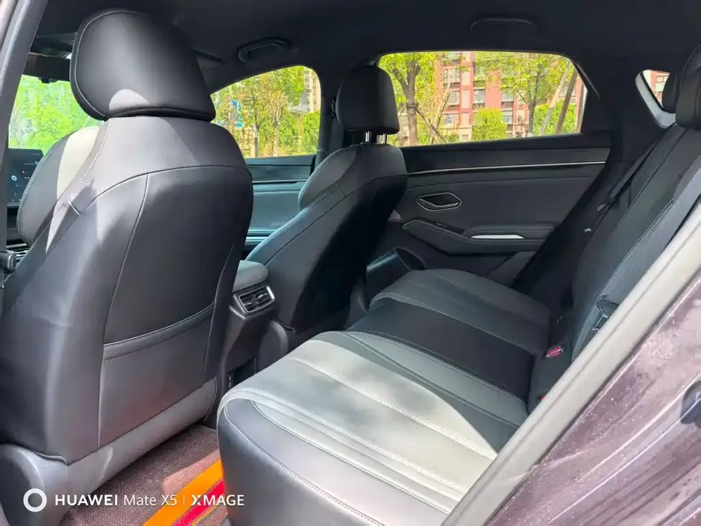 BYD Qin L 2024 из CN, фото 2