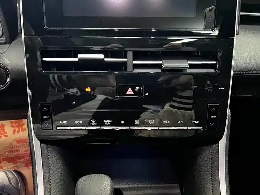 Toyota Avalon 2023 из CN, фото 8