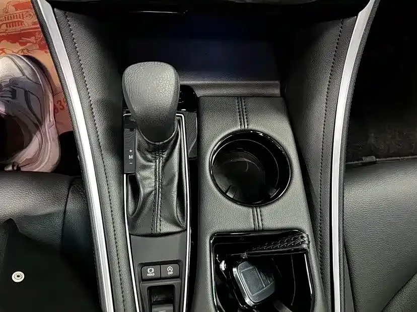 Toyota Avalon 2023 из CN, фото 2