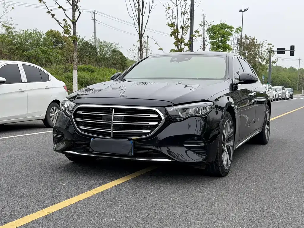 Mercedes-Benz E-Class 2024 из CN, фото 1