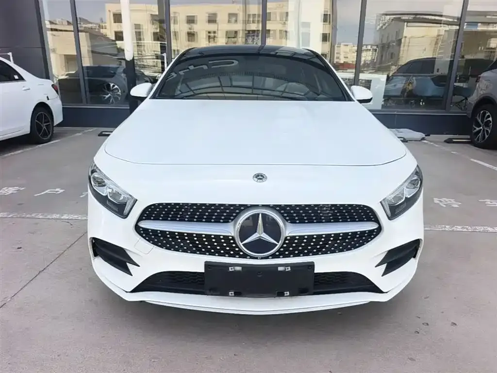 Mercedes-Benz A-Class — фото 10