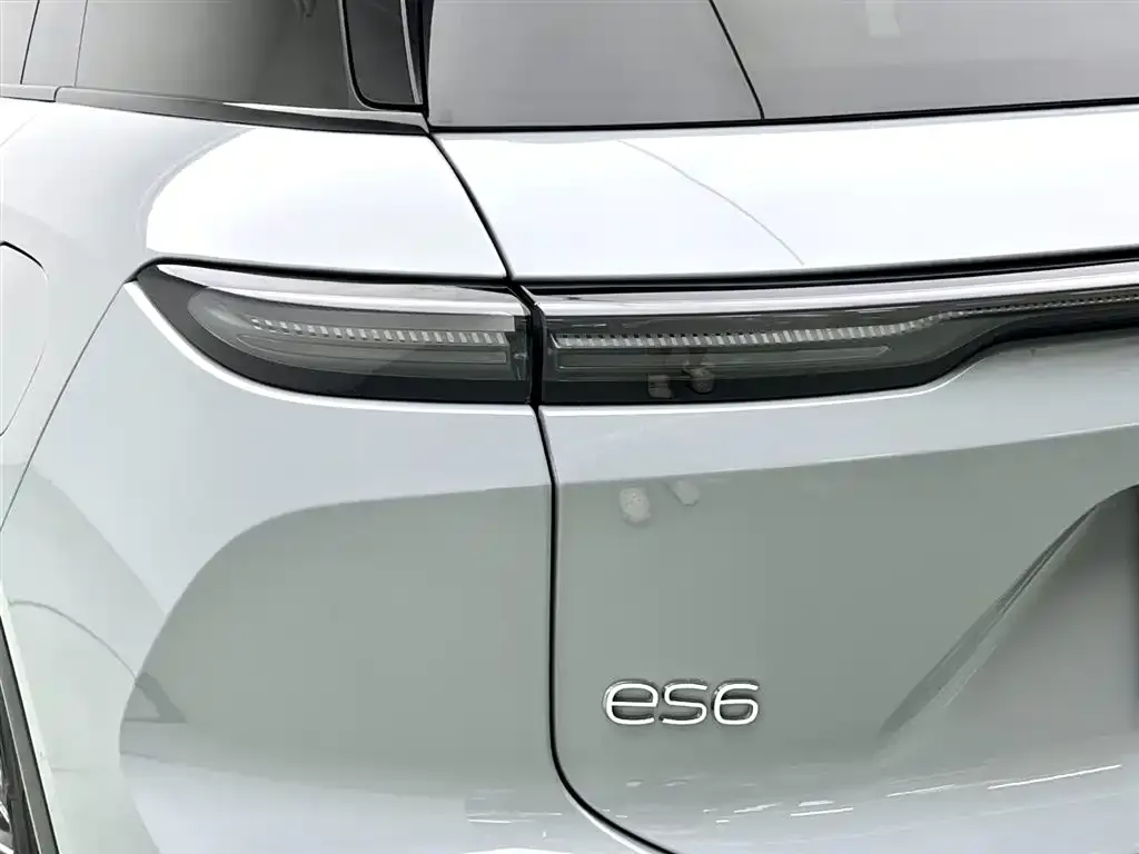 NIO ES6 — фото 3
