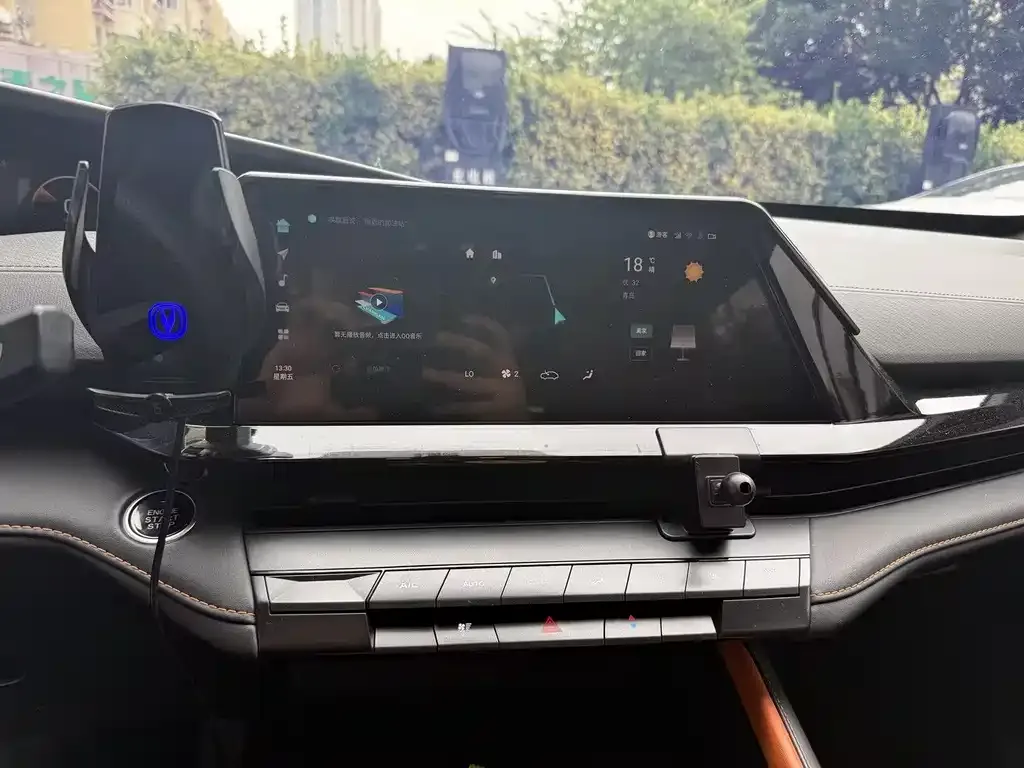 Changan UNI-V iDD 2023 из CN, фото 5