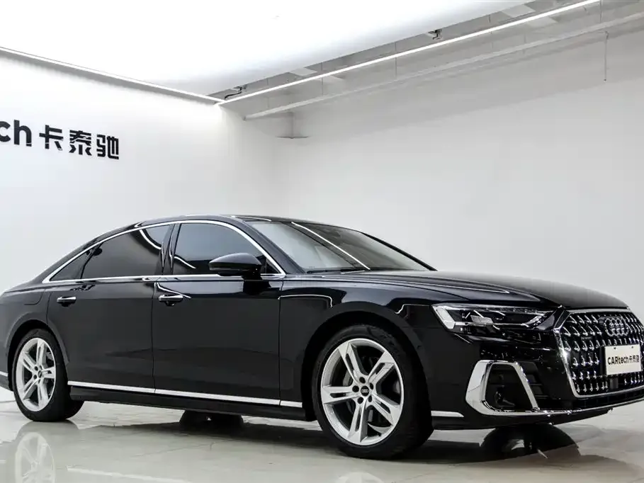 Audi A8 — фото 3